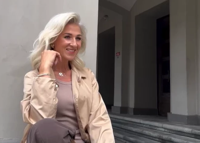 Armanda Simsona sieva Iveta kļuvusi par studenti
