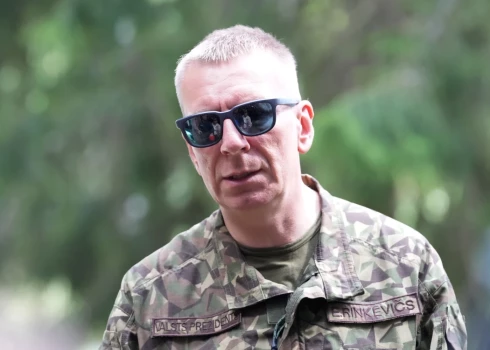 Ринкевич отметил, что правительство Латвии приняло решение инвестировать 5 миллионов евро в специальную программу НАТО по поддержке Украины.