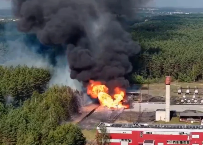 В Вильнюсе второй день продолжается тушение цистерн и резервуара с газом