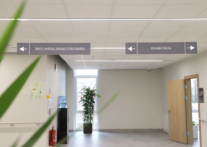 Latvijas ārsti pieprasa lielāku finansējumu veselības aprūpei, lai novērstu krīzi un garas rindas