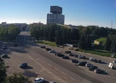 Эстонцы перестали стоять в длинных очередях, чтобы попасть в РФ. Россиян это заинтриговало