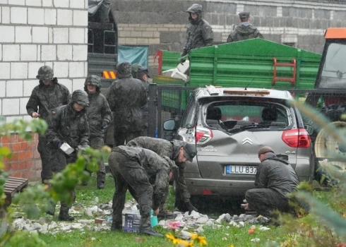 Polija apstiprina, ka atrasti 16 no 19 Krievijas droniem, kas ielidoja Polijas gaisa telpā. 