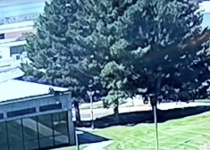 VIDEO: ASV aktīvista Čārlija Kērka slepkava iemūžināts, bēgot no notikuma vietas