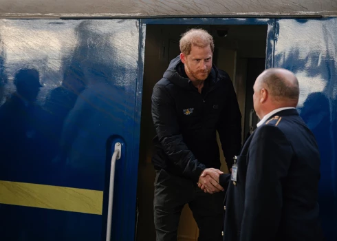 Принц Гарри приехал в Киев на поезде.