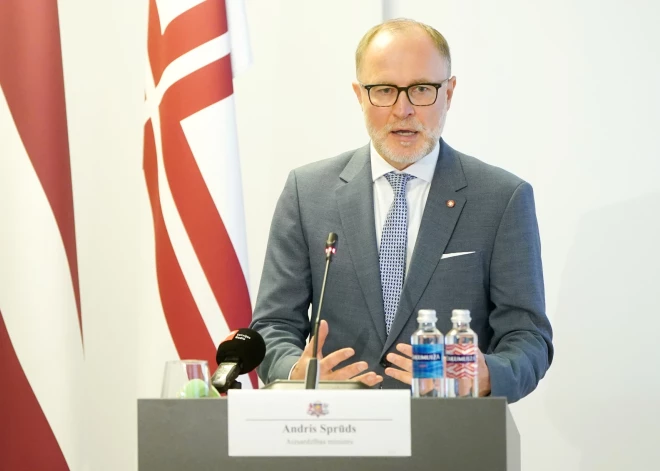 Jaunajā NATO misijā pret droniem izmantos īpašus sensorus un ieročus