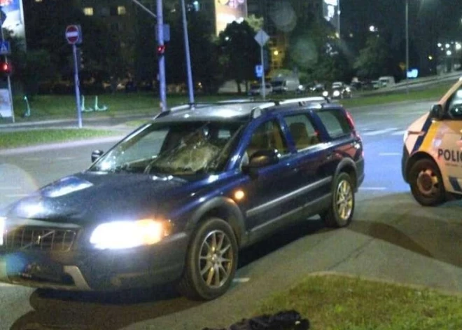 Тяжелая авария на Краста: пешеход в больнице в критическом состоянии