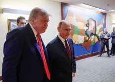 Tramps atkal varētu tikties ar Putinu