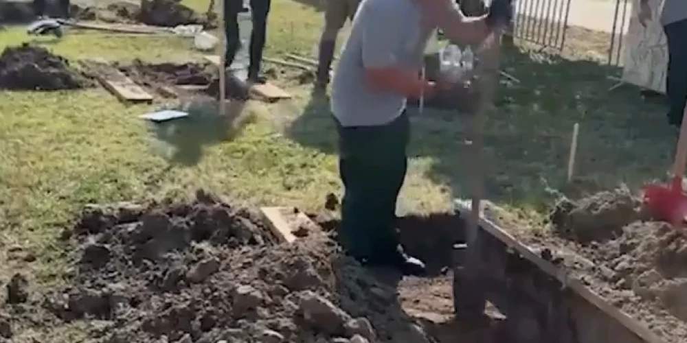 Kapu rakšanas pasaules čempionāts (ekrānuzņēmums no video)