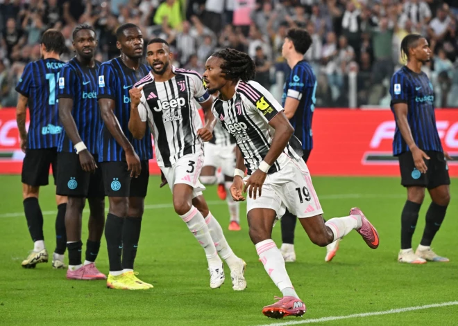 Ar hokeja cienīgu rezultātu "Juventus" pieveic "Inter" Itālijas A sērijas čempionāta spēlē
