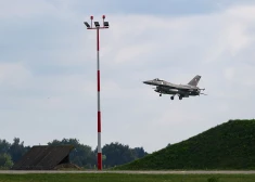 Polija atkal pacēlusi iznīcinātājus saistībā ar Krievijas uzbrukumiem Ukrainai