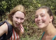 Голландки Крис Крамер и Лисанна Фрун в начале своего путешествия.