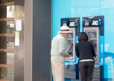 Austrālijas bankai nāksies maksāt rekordlielu soda naudu