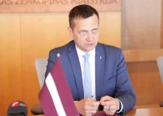 Krauze: atbalstu PVN paaugstināšanu, ja tas neattiecas uz pārtikas pamata precēm