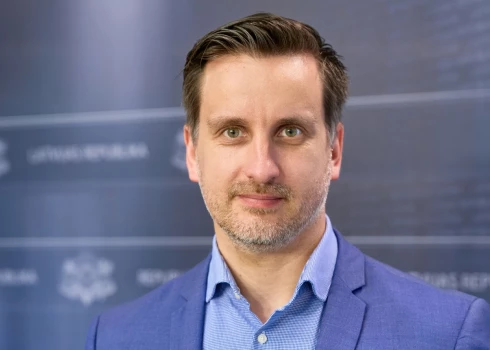 IZM darbu sāks valsts sekretāra vietnieks sporta un jaunatnes jautājumos Edgars Pukinsks.