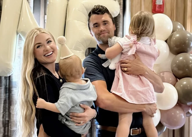 "Čārlijs mīlēja savus bērnus un mani" – Ērika Kērka sniedz pirmo uzrunu pēc vīra traģiskās nāves