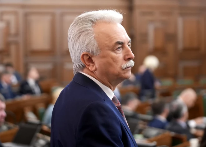 Компенсацию за КОЗ не взыщут с конкретного чиновника - "придется брать из того же госбюджета"