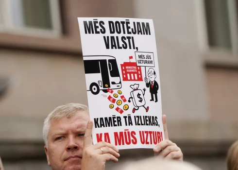 VDI skaidro, ka protesta akciju "Viena stunda bez sabiedriskā transporta" rīko pasažieru pārvadātāji - juridiskas personas, kas ir darba devēji.