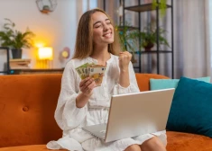 Зарплаты в Латвии растут быстрее всего в регионах — разрыв с Ригой сократился до 12,5%.