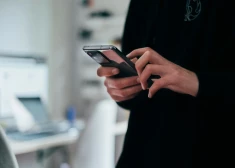Telefonkrāpnieks no Ukrainas saņem cietumsodu un tiek izraidīts no Latvijas