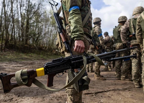 Ukrainas bruņotie spēki ir atbrīvojuši Pankivku un turpina ofensīvu. Eksperti situāciju Krievijas armijai sauc par katastrofālu.