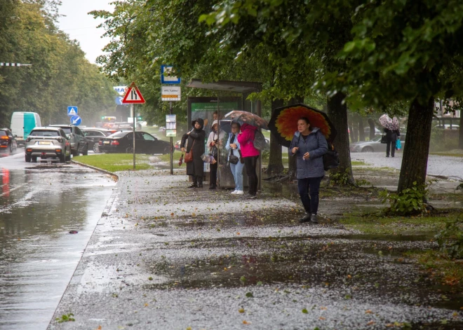 Trešdien Latvijā īslaicīgs lietus un pērkona dārdi, gaisa temperatūra līdz +19°