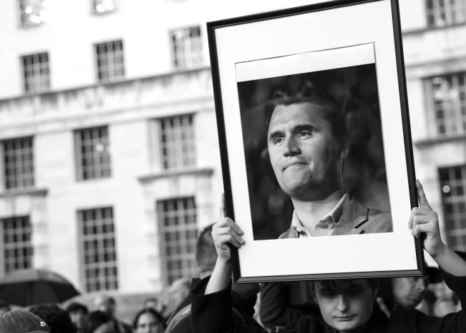 Eiropas Parlamenta deputāte nosoda labējo politiķu centienus padarīt Kērku par Eiropas varoni