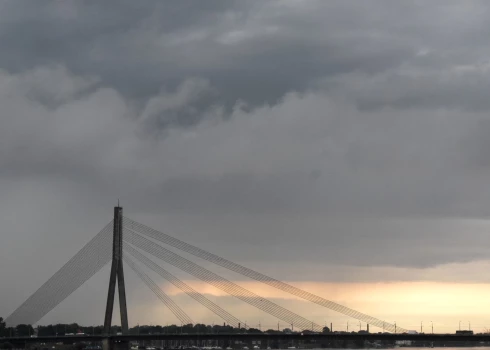 Arī ceturtdien gaidāms īslaicīgs lietus. 
