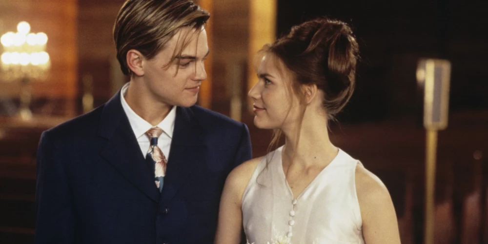 Leonardo Dikaprio un Klēra Deinsa 1996. gadā iznākušajā filmā "Romeo un Džuljeta".