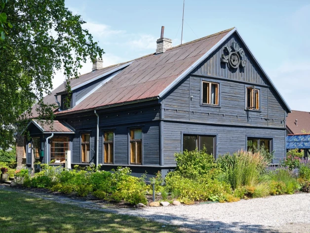 Pāvilostas mākslinieku rezidence PAiR, ko izveidojuši Vita Liberte un Vilnis Štrams