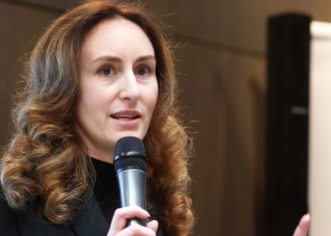 Tiesībsarga amatā apstiprināta Karina Palkova