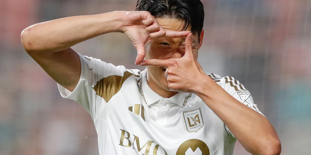 Dienvidkorejas futbola izlases zvaigzne Hinmins Sons sāk iejusties MLS čempionātā.