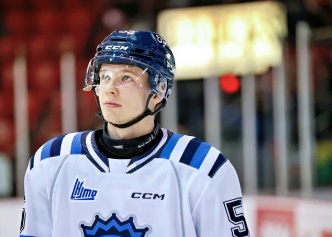 Nedraftētais Pēteris Bulāns tiek pie iespējas cīnīties par vietu sastāvā 2023. gada NHL čempionē