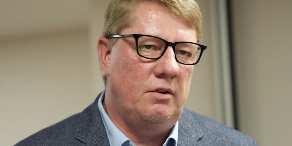 Cīņā pret nelegālo cigarešu tirdzniecību jāievieš digitālās akcīzes markas.