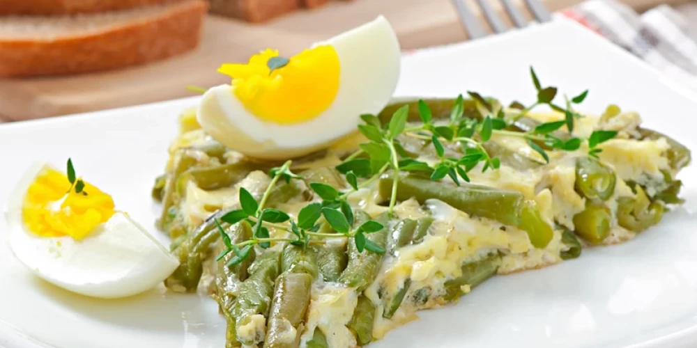 Omlete ar pākšu pupiņām