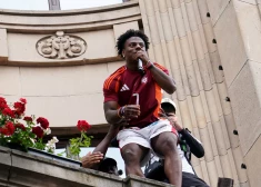 Interneta personības "IShowSpeed" (Darrena Džeisona Votkinsa) tikšanās ar faniem Doma laukumā.