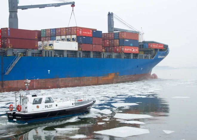 Ķīna grasās "izlauzt" jaunu ceļu uz Eiropu. Eksperti brīdina, ka šis solis var mainīt pasaules kārtību