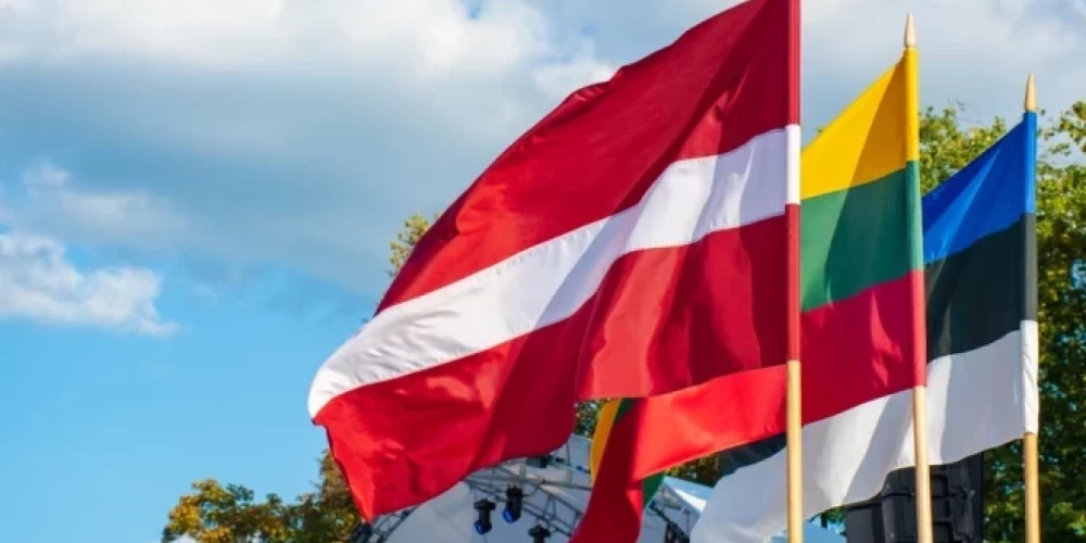 Lietuvas spēcīgo sniegumu noteica augsti rezultāti cilvēkresursu jomā — 3. vieta pasaulē pēc sieviešu nodarbinātības ar augstāko izglītību — un digitalizācijā, kur valsts ieņēma 8. vietu pasaulē pēc mobilo lietotņu izstrādes. (Foto: Shutterstock)