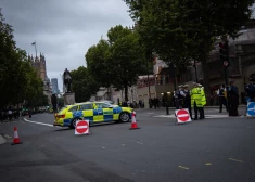 Lielbritānijā aizturēti trīs krievu spiegi: izlūkdienests pērn brīdināja, ka Kremlis mēģinās britu salās radīt haosu