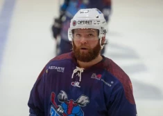 OHL jaunpienācējas Kijivas "Capitals" hokejistam Zeltam par rupjību piespriež diskvalifikāciju