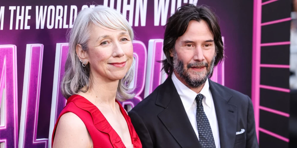 Kianu Rīvss ar mīļoti sievieti mākslinieci Aleksandru Grantu.