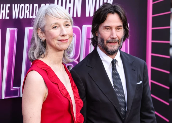 Kianu Rīvss esot apprecējies. Aleksandra ir viņa lielākais balsts pēc piedzīvotajām traģēdijām