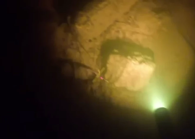 Nirējs Lielupes dzelmē meklēja pazudušu pulksteni, bet atklāja ko daudz bīstamāku