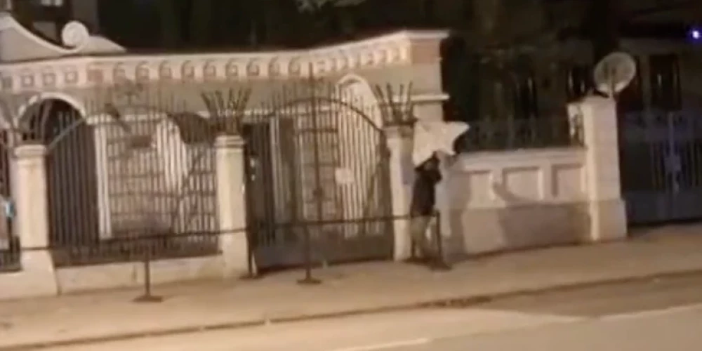 Par drona iemešanu Krievijas vēstniecības teritorijā uzsākta pārbaude.