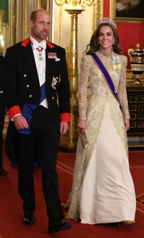 Velsas princis Viljams un princese Ketrīna valsts banketā par godu ASV prezidenta vizītei.