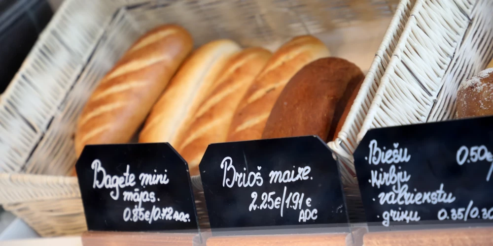 PVN maizei, pienam, olām un svaigai mājputnu gaļai samazinās uz pusotru gadu.