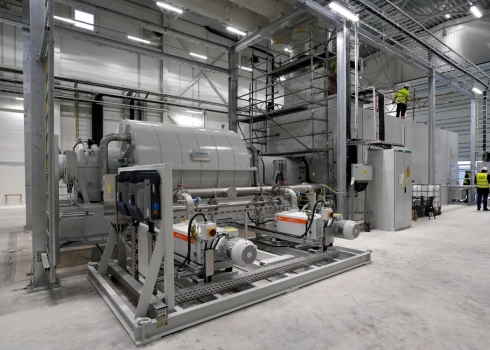 Станция синхронного компенсатора в Гробине.