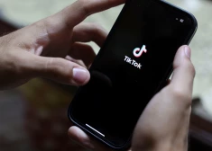 Vīrietis apsūdzēts par 17 gadus vecas “TikTok” zvaigznes slepkavību