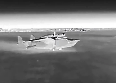Amfībijas lidmašīnas Be-12 "Čaika" aprīkotas ar dārgu aparatūru cīņai ar zemūdenēm.