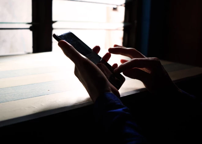 Tele2 блокирует 10 000 звонков от мошенников ежедневно: почему люди попадаются на их уловки?
