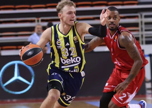 Artūrs Žagars pārbaudes spēlē pret Milānas "Olimpia". 